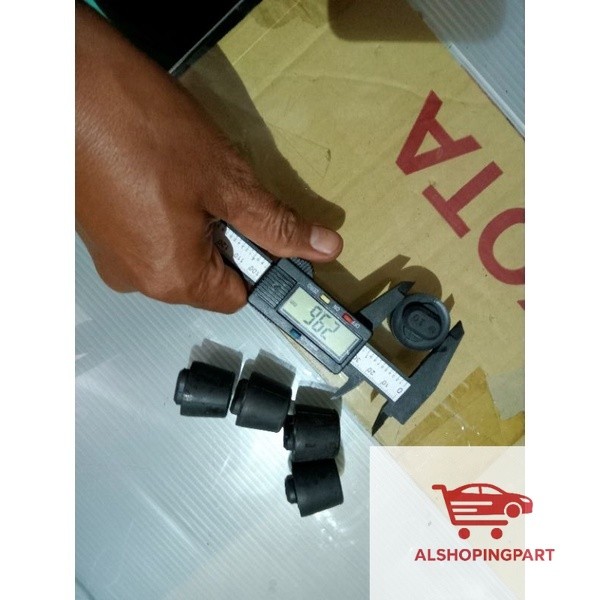 karet bantalan kap mesin