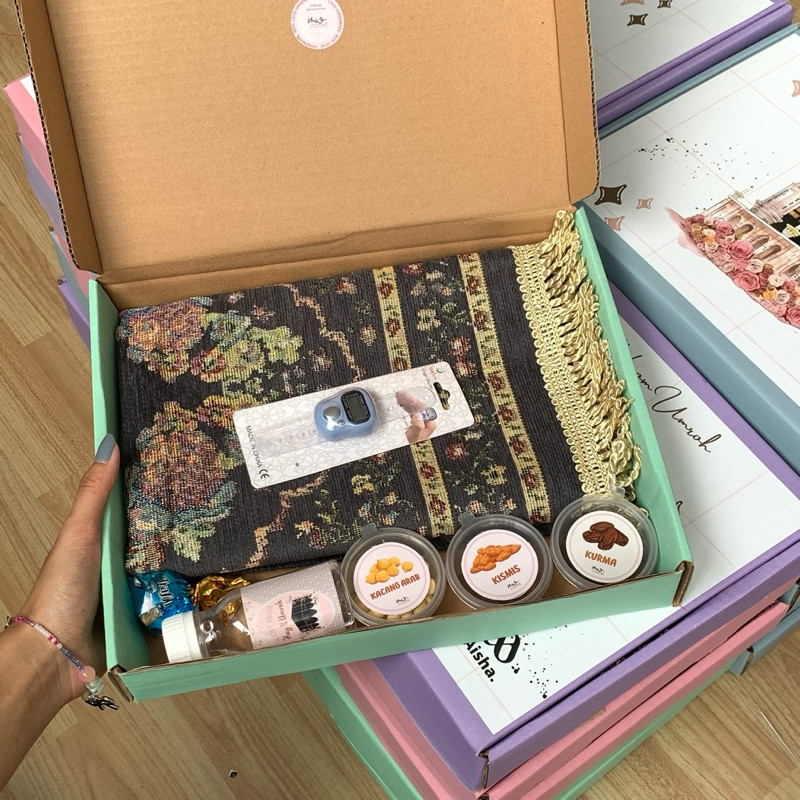 

Hampers Haji Umroh Medina D