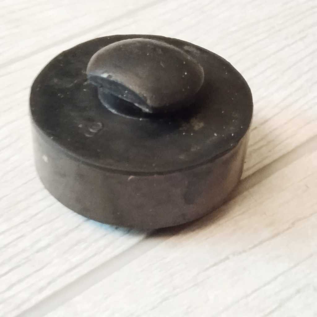 KARET  JOK TANGKI HONDA C70 C700 C800 ASTREA 800 /COD