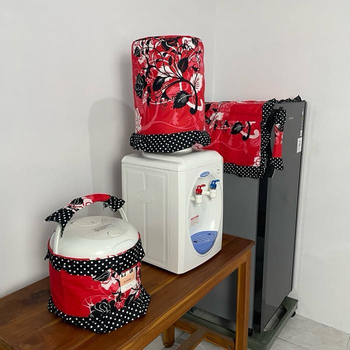 Set cover GKM ( galon,kulkas,magic com ) bahan kain katun dan semua produk sudah ada lapis busa sete