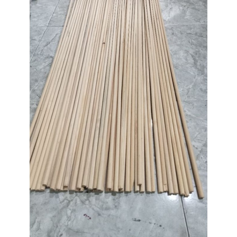 dowel kayu bulat  6 mm dan 8 mm kayu gamelina, pinus /,mahoni dan kayu jati panjang 1 meter JOO82