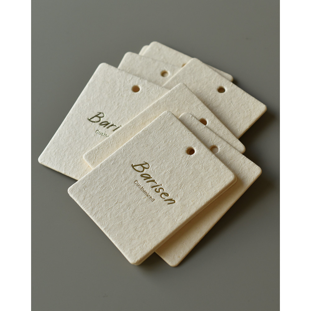 

Tag custom high-end tag card custom women's and children's clothing stores listed to order light luxury design printing