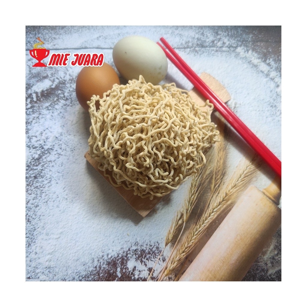

Mie Mentah Telur Bebek, Garing Kenyal / Bakmi Mentah Juara @ 1 kg