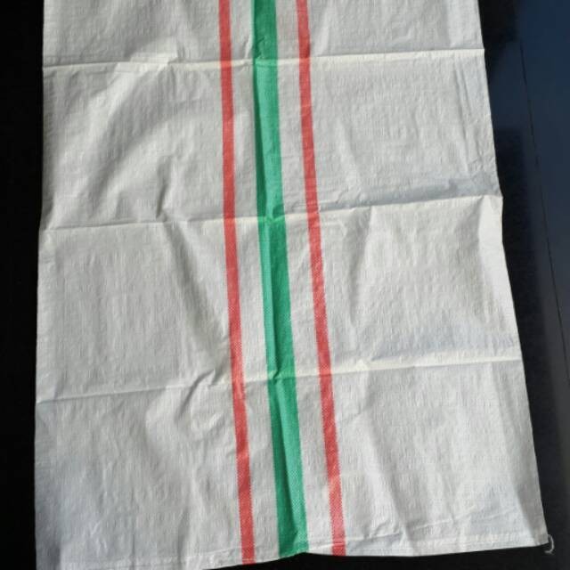 Karung plastik ukuran 90 x 130 cm