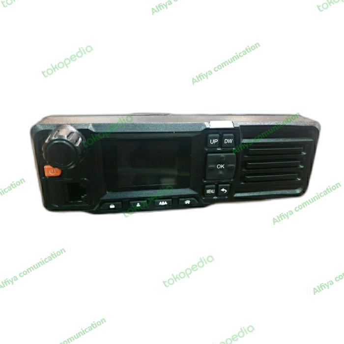 Radio rig mobil poc d828
