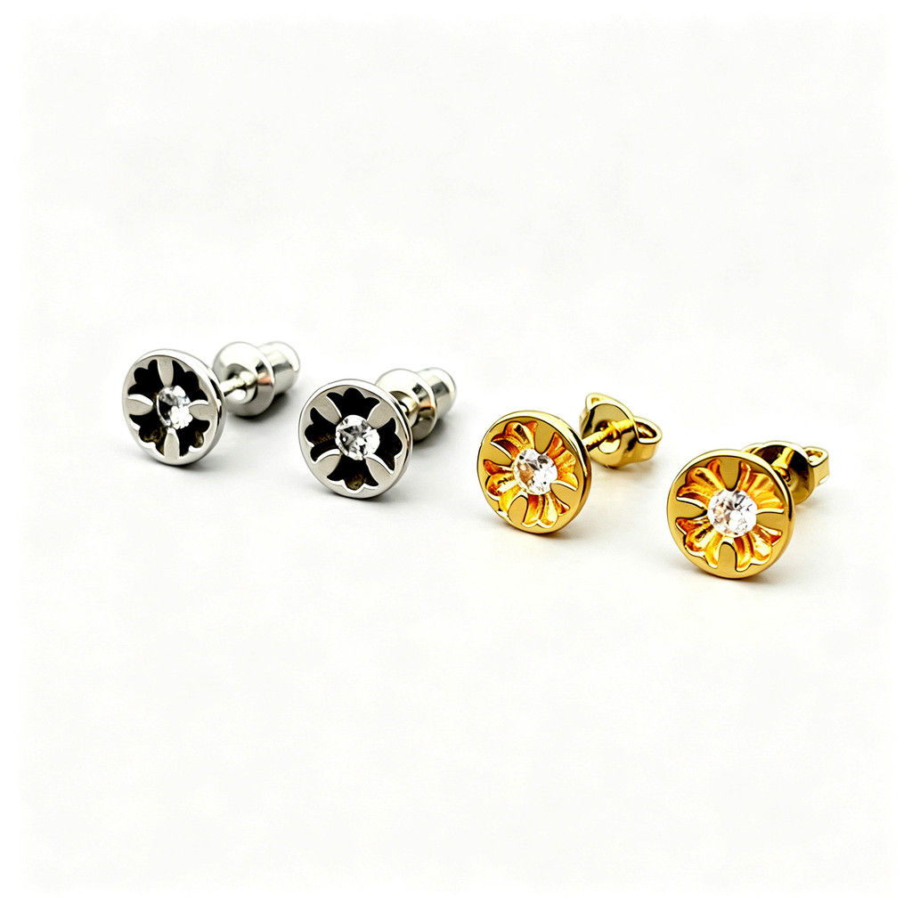 Anting Datar Bunga Salib Berlian Putih Emas Anting-anting Pria dan Wanita Tua