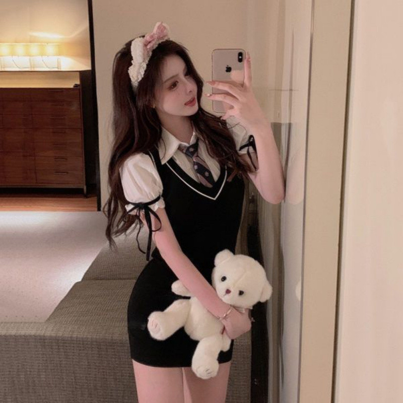 [ Cute Hot Label] Gaun anakanak gaya perguruan tinggi Korea manis seksi temperamen rok pendek tas