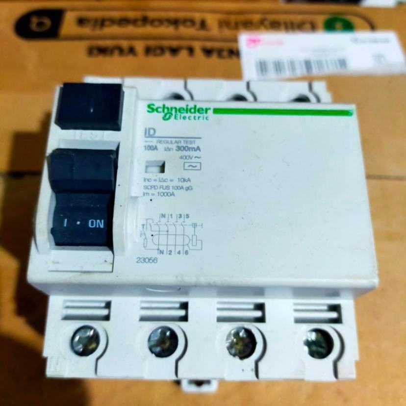 elcb schneider 4p 100A