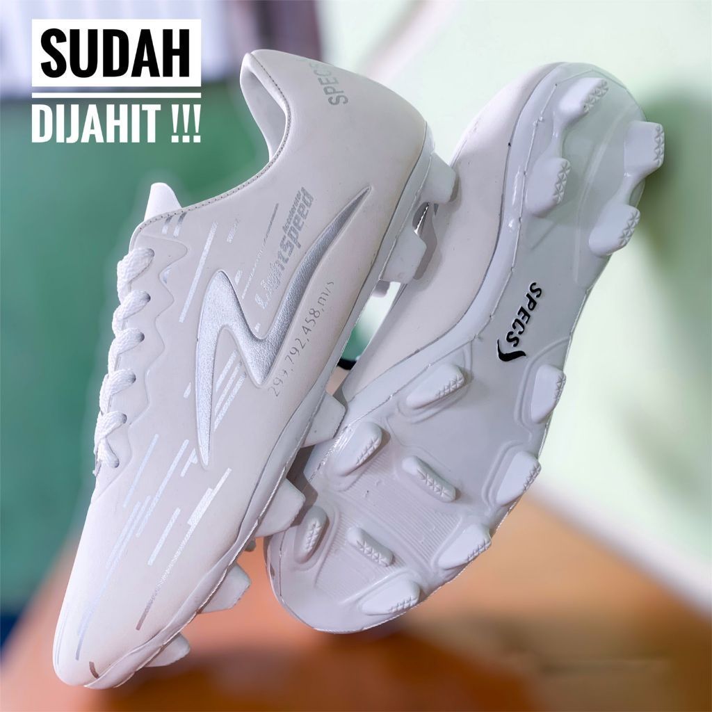 sepatu bola specs lightspeed reborn / sepatu bola specs reborn/Terbaru