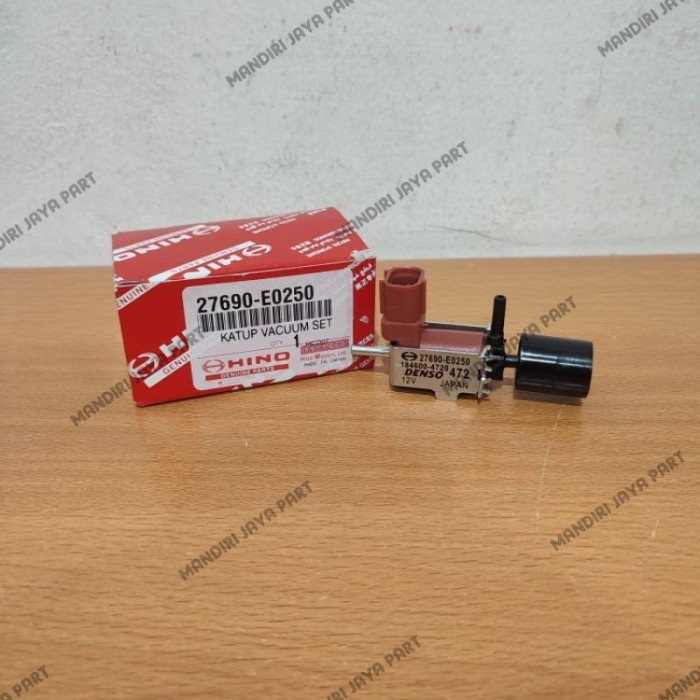 SWITCH ENGINE STOP HT130 DUTRO 12VOLT 27690-E0250