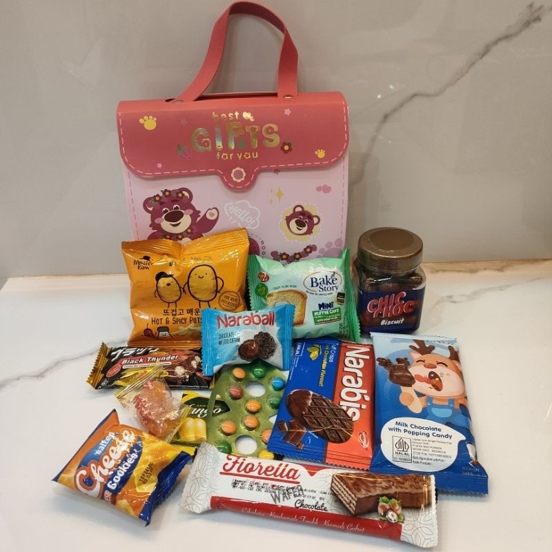 

Paket Hampers Snack Lotso Jajan Ecer