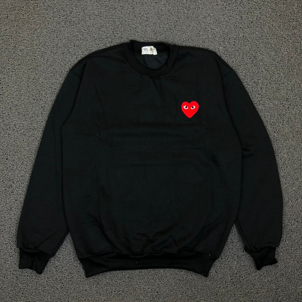 SWEATER CREWNECK PLAY COMME DES GARCONS CDG HITAM PRIA WANITA LOGO BORDIR DISTRO BRANDED UNISEX