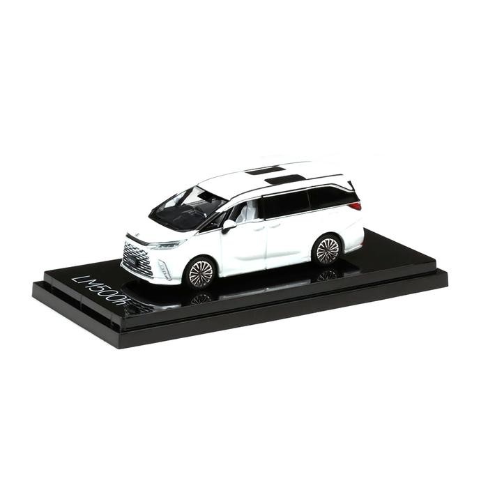 1/64 HOBBY JAPAN DIECAST LEXUS LM500H 4 SEATER WHITE (RHD)