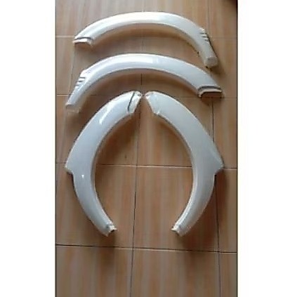 OVERFENDER MOULDING FENDER KIJANG KRISTA Tahun 2000 2001 2002 2003 2004