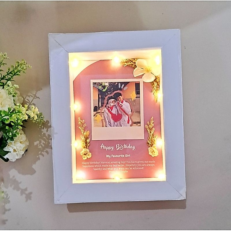 FRAME RUSTIC 5R // BINGKAI 3D 5R (13x18) + LED/LAMPU HIAS TUMBLR 1 METER + BOX PACKING FRAME BOX DRI