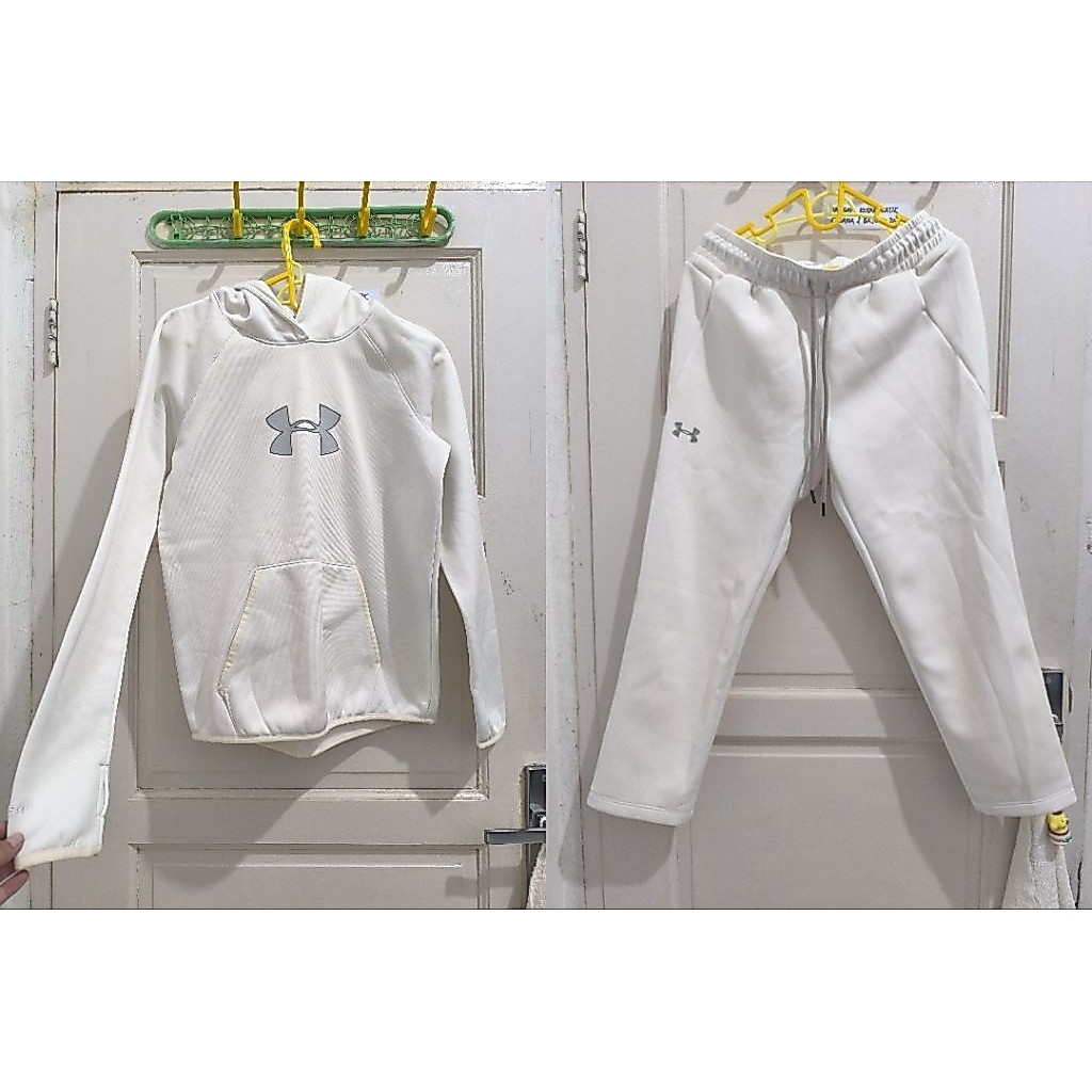 [PRELOVED] Jacket Hoodie and Trackpants UA Water Repellent White Size XL