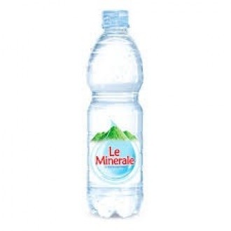 

Le Minerale Air Mineral Botol 600 mL