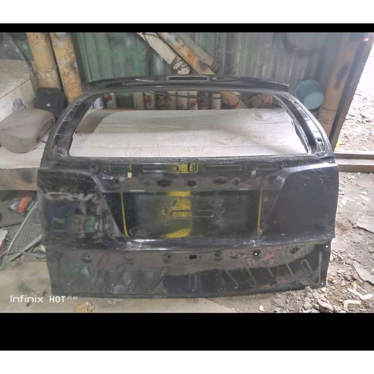 Pintu bagasi crv 2013 2014 2015 2016