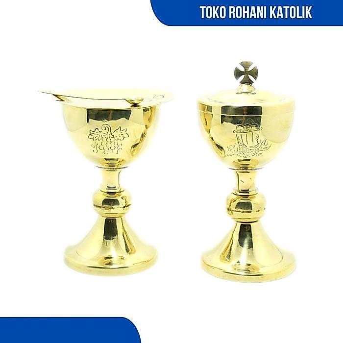 SIBORI TEMPAT HOSTI KATOLIK / PERALATAN MISA KATOLIK / SIBORI KUNINGAN / PERLATAN IBADAH KATOLIK /