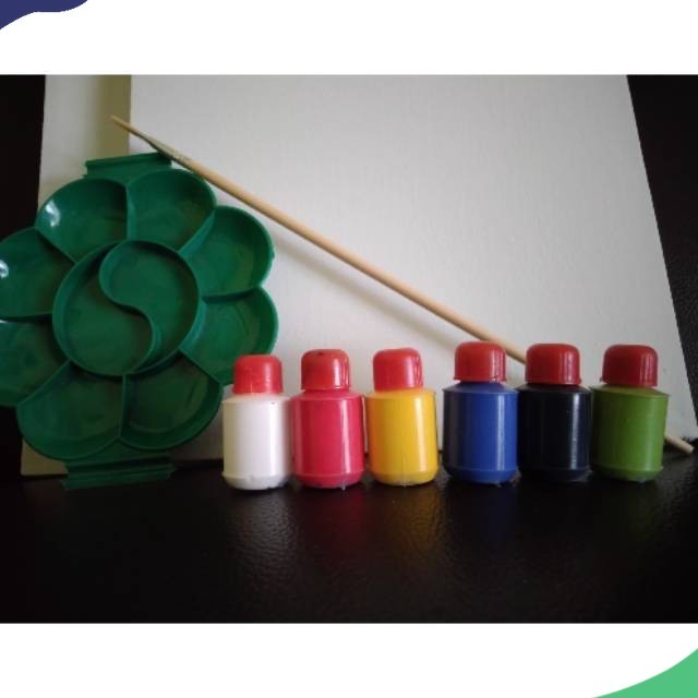 

Paket Hemat Kanvas 20cm x 20cm(1) + Cat Akrilik + Kuas + Palet