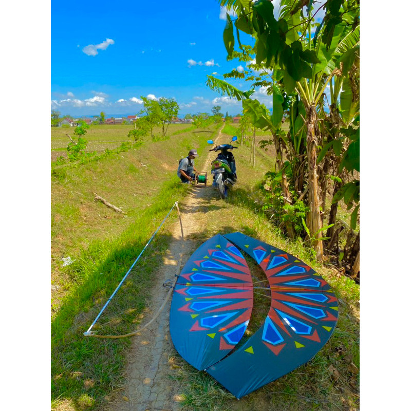 Layangan Pegon Ceper 2.5m Motif Arsiran