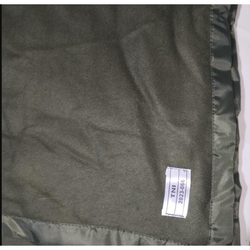 SELIMUT JATAH TNI AD SELIMUT JATAH TNI HIJAU PEMBAGIAN SELIMUT HIJAU HIJAU