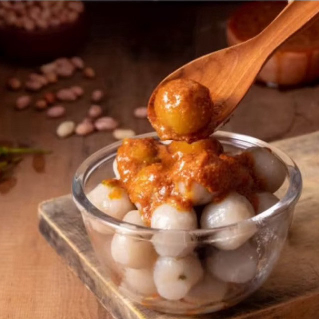 

Cilok Jumbo Premium + Bumbu Kacang - isi 20