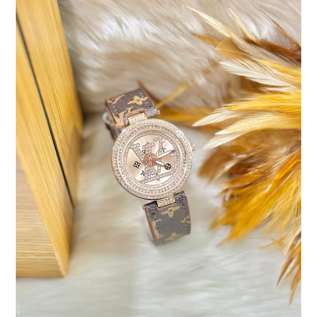 COD  JAM TANGAN WANITA TALI KULIT LV DIAMOND