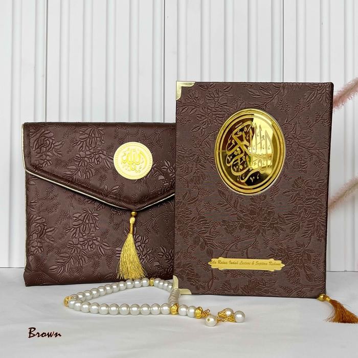

(Costum nama) A5 AL-QUR'AN ARROYA CLASIC + Pouch. FREE TASBIH MUTIARA PREMIUM Quran - BROWN , TERJEMAHAN