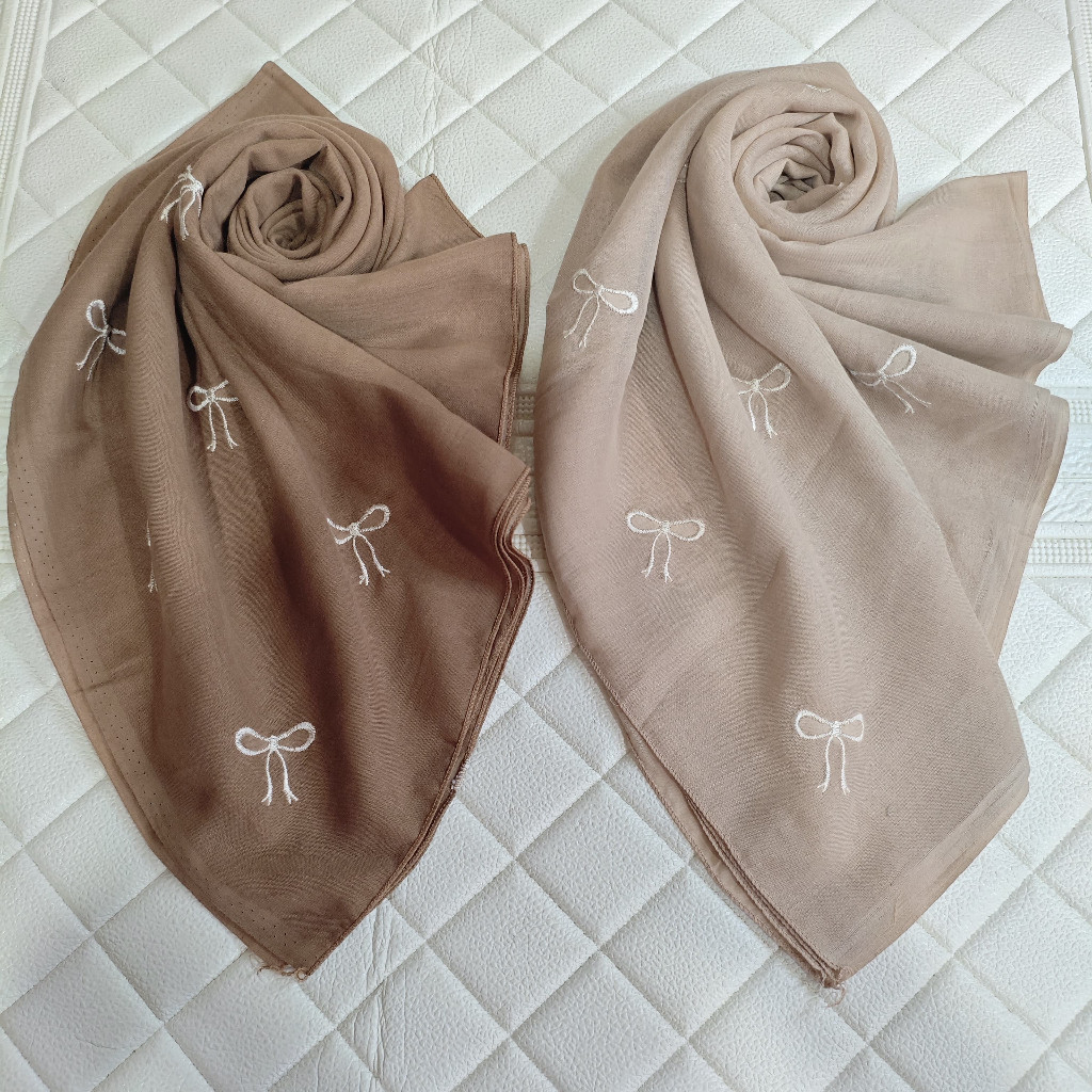 Hijab Coquette Pita   Jilbab Paris Japan Bordir   Kerudung Segiempat Paris