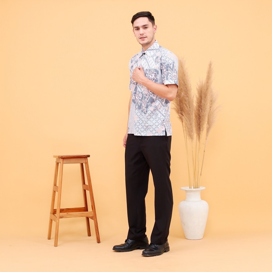 BATIK asli cirebon Kemeja Kondangan Pria Batik Couple Hem Lengan Pendek Motif Mega Mendung Kombinasi