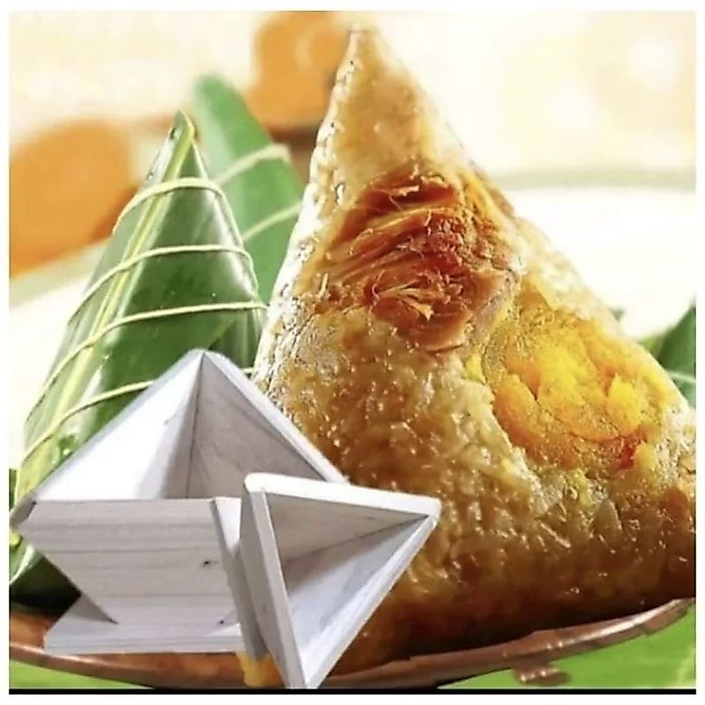 cetakan bacang kerucut