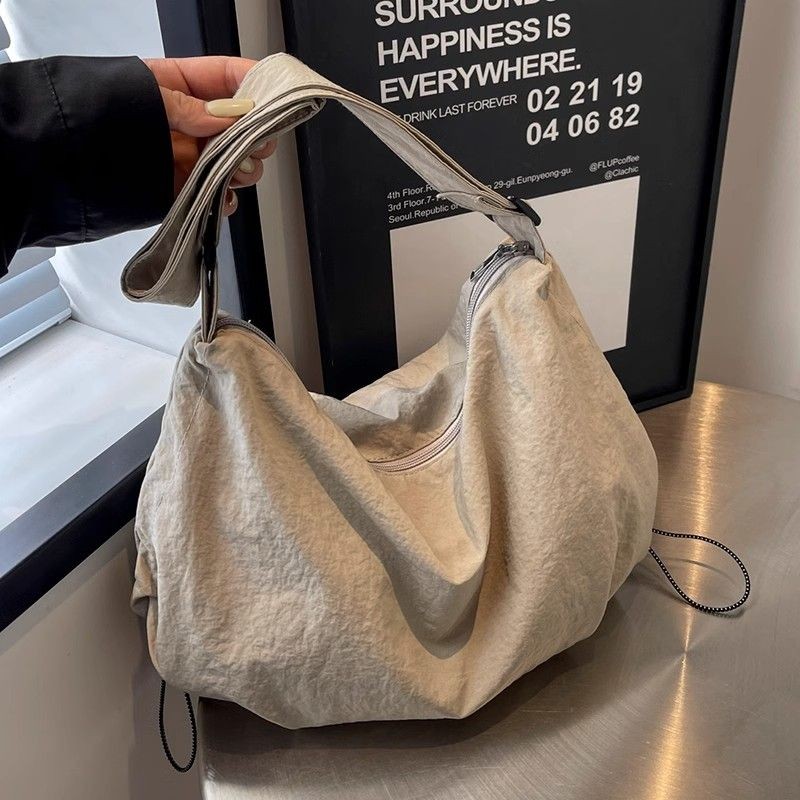 Waterproof Nylon Dumpling Bag Sports Crossbody Bag Large Capacity Tote Bag Shoulder Bag