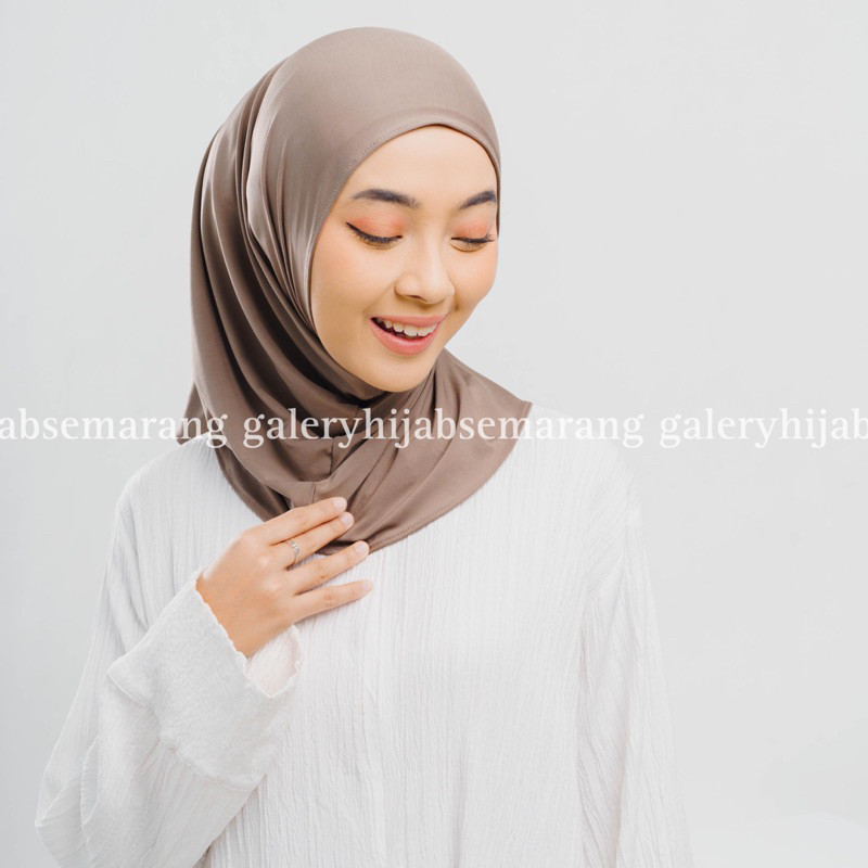 Outfit olahraga Hijab Bergo Sport Tanpa Pet Bergo Pamela Bergo Sport / Kerudung Bergo / Hijab Sport 