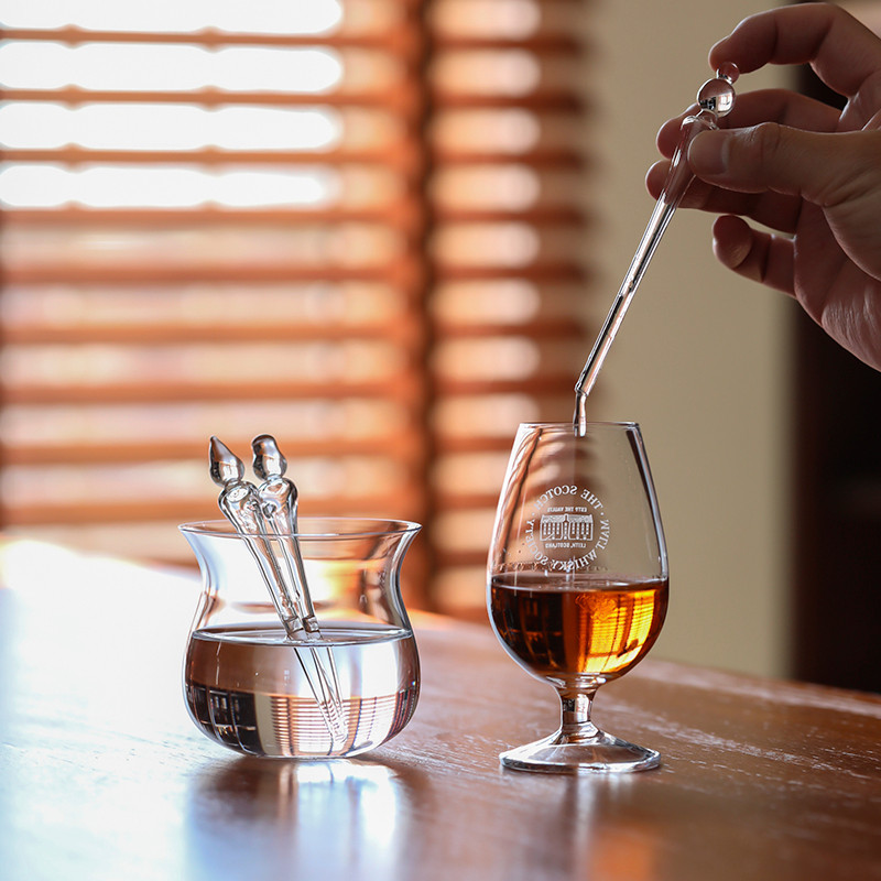 Whisky Gifts, Whisky Pipette Whisky Water Dropper Tasting Session Straw Scotch/Single Malt Whisky