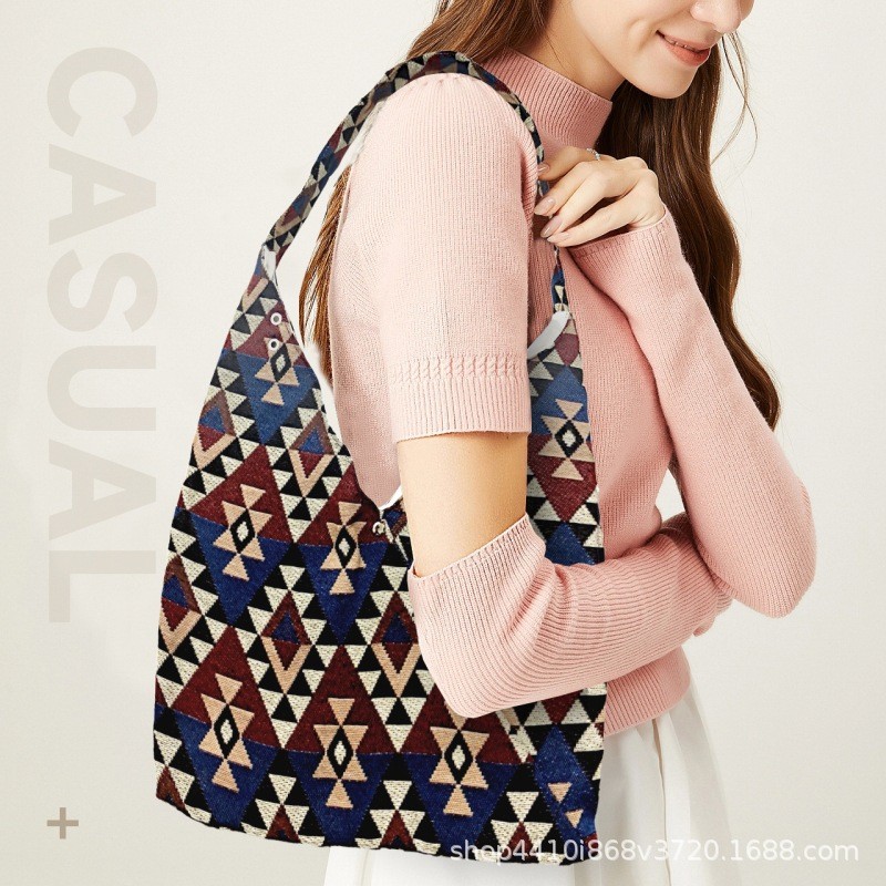 Tas jacquard katun-linen segitiga bergaya etnik unik, tas bahu berkapasitas besar