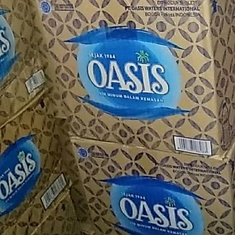 1 DUS isi 24 Botol Oasis 600ml  Air Minum