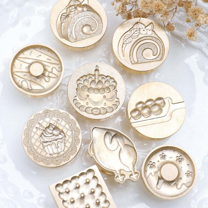 

3D Embossed Cake Wax Seal Stamp Cookies/Buttons/Donuts Oreo Dessert Head For Scrapbooking Cards Envelopes Wedding Invitations