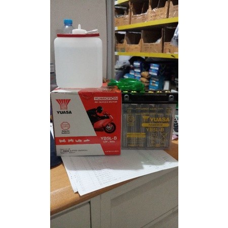Aki basah YB5LB Yuasa