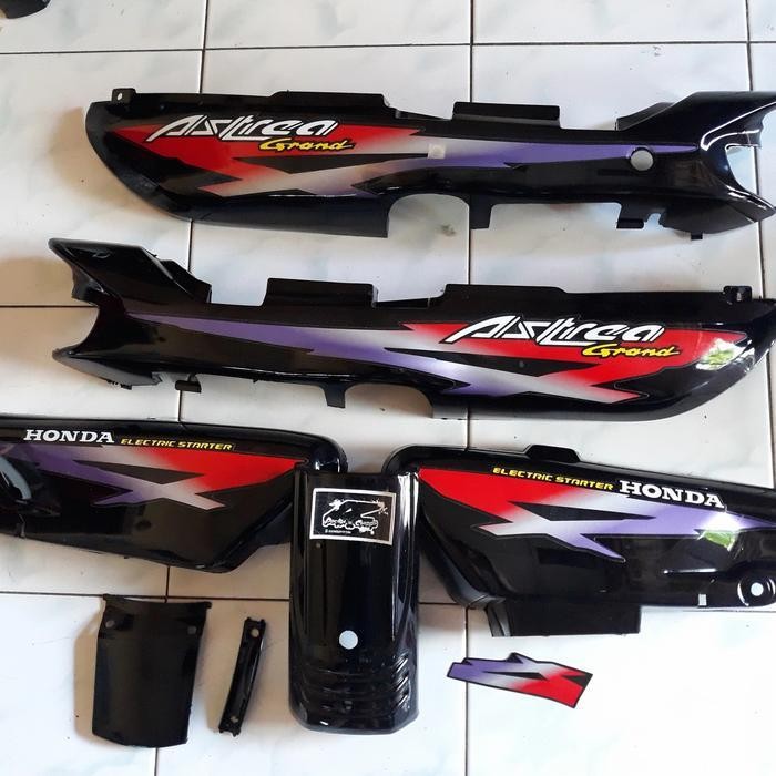 cover body honda astrea grand sabit 96