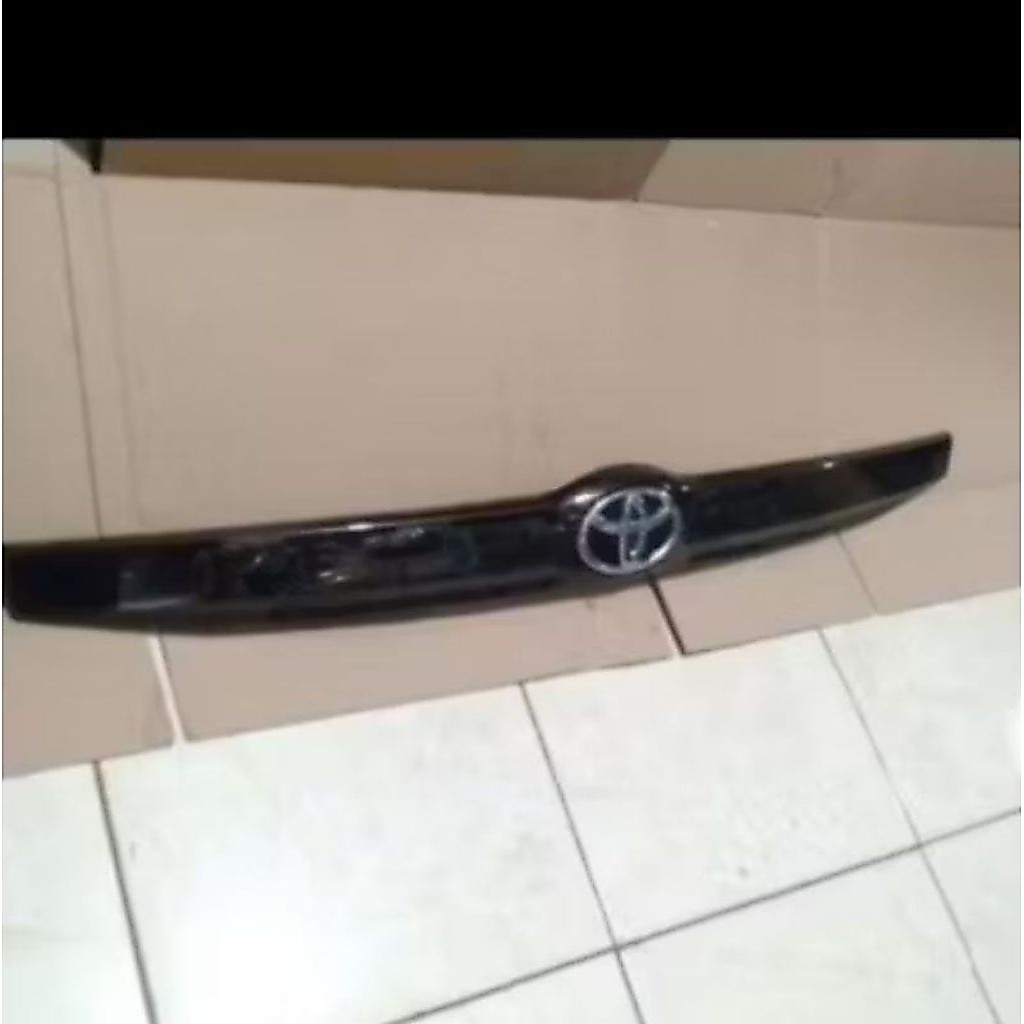 TRUNKLID CALYA SIGRA HITAM DOFF