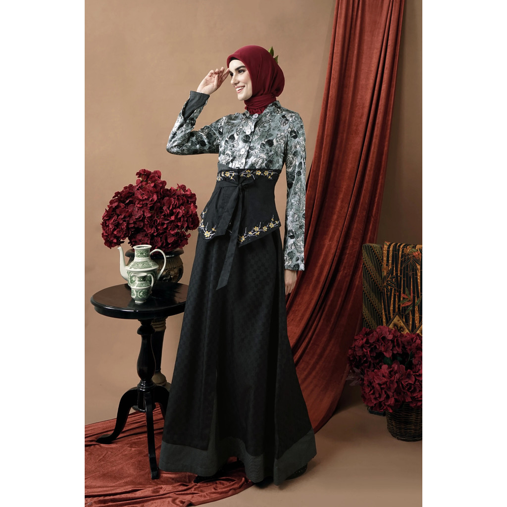 Gamis Omara