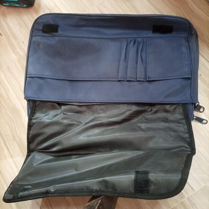 Preloved Tas Laptop Jadul Dongker