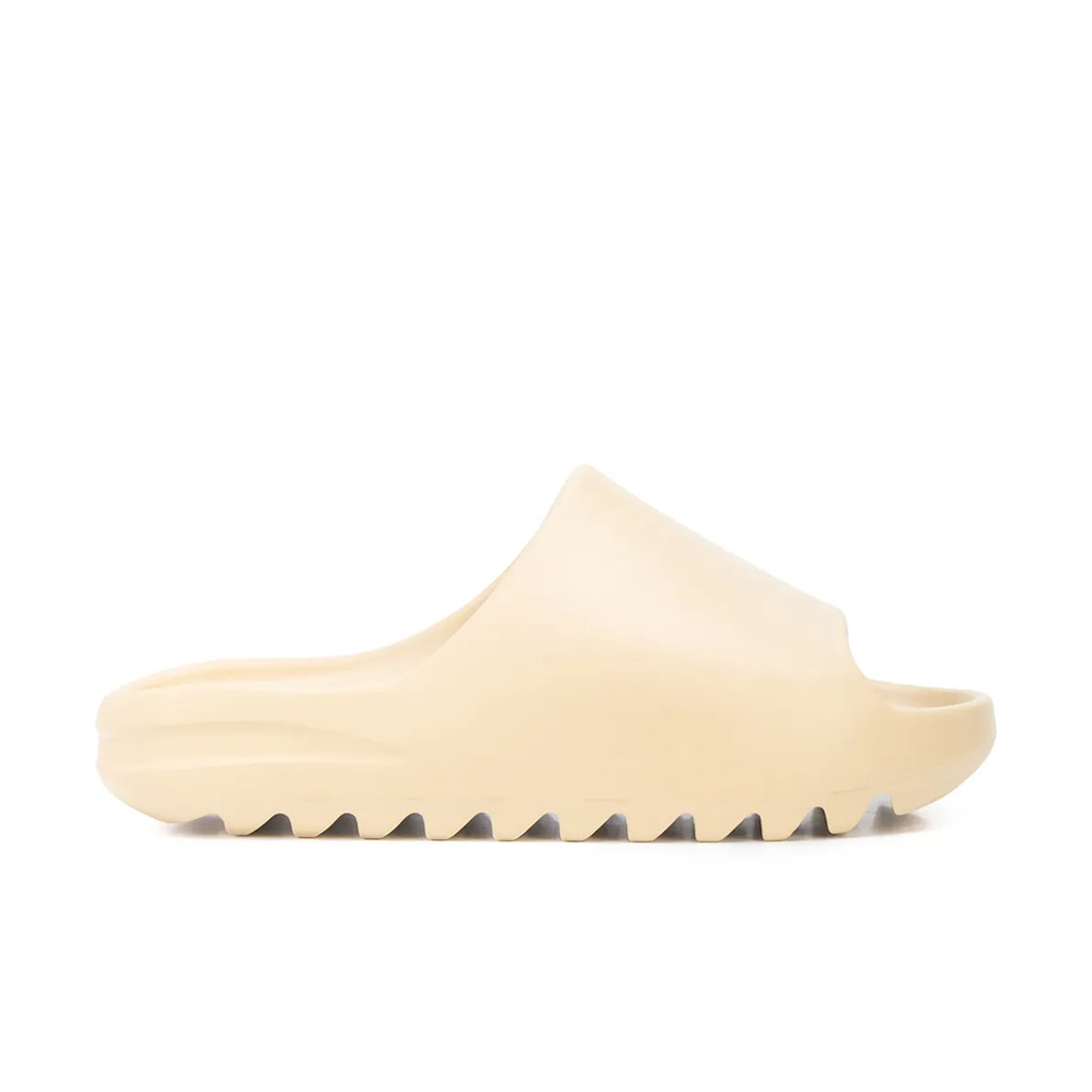 Dropheat - Yeezy Slide Desert Sand White Sand Slides