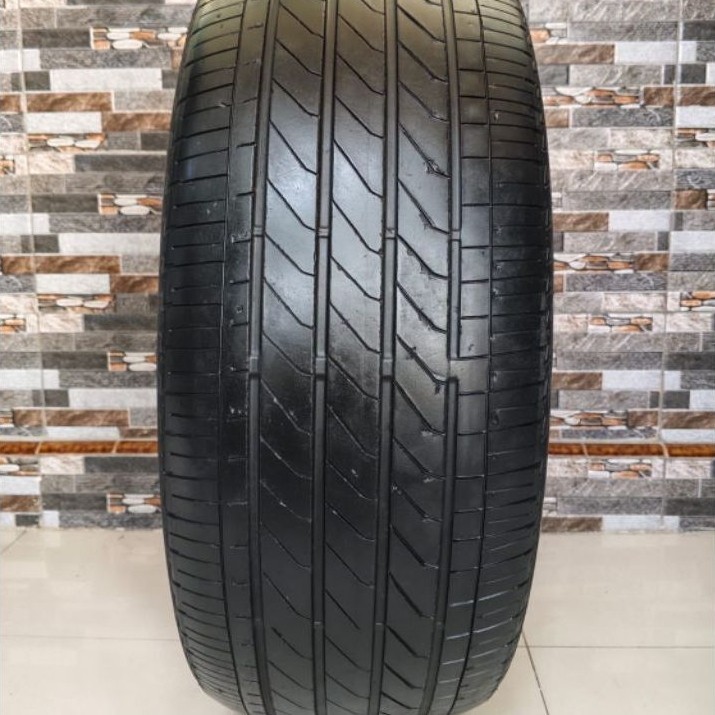 Bridgestone Turanza T005A 215/45 R17