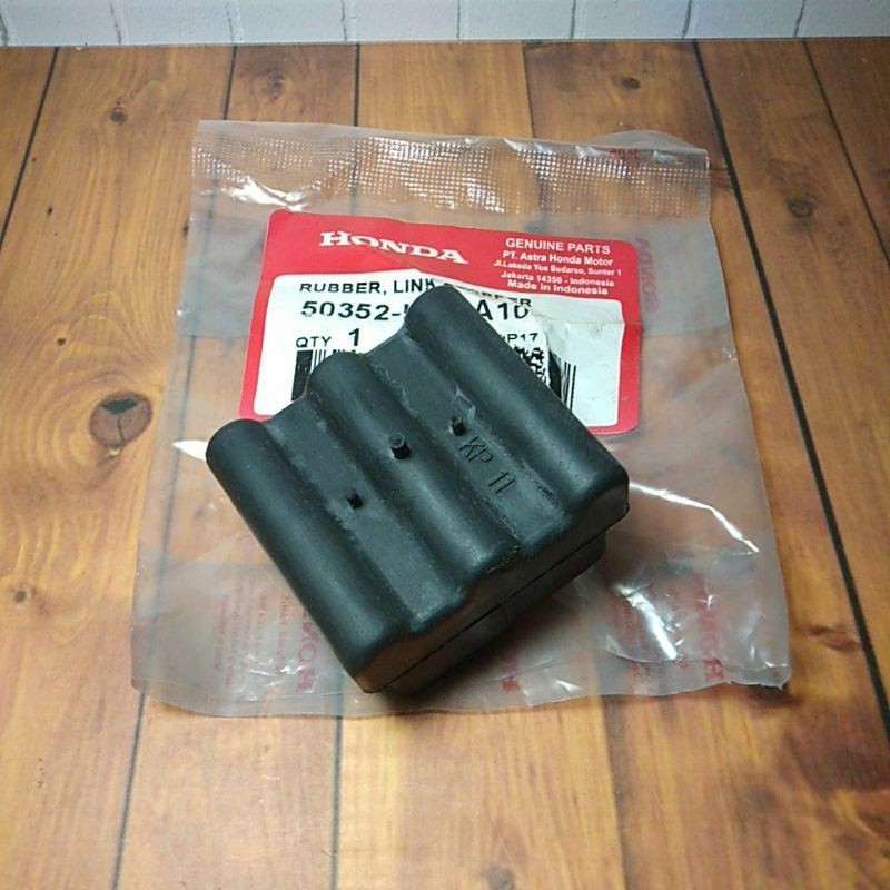 Karet Bantalan Mesin Motor Honda Beat Vario Spacy Scoopy