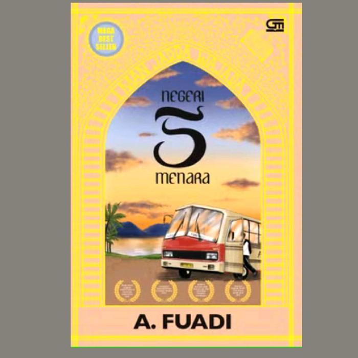 Buku Ahmad Fuadi - Negeri 5 Menara  ( cover baru )