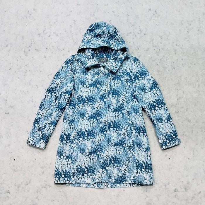 jaket wanita LAFUMA X FINLAYSON floral motif bunga jaket outdoor gunung long bagus