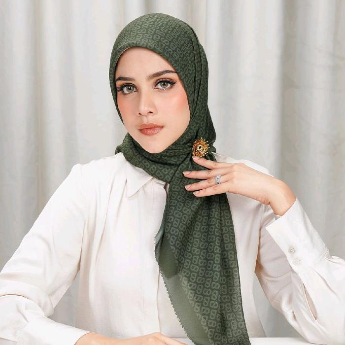PROMO READY SIAP KIRIM  Buttonscarves Tapis Square Series (new color) - Pesto