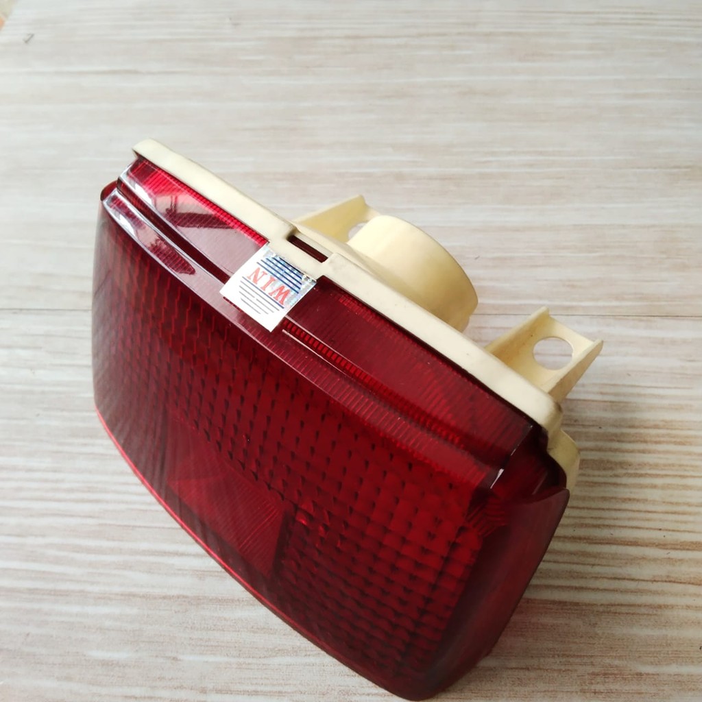 NOS/MIKA LAMPU BELAKANG MOTOR GL-PRO  GL-MAX